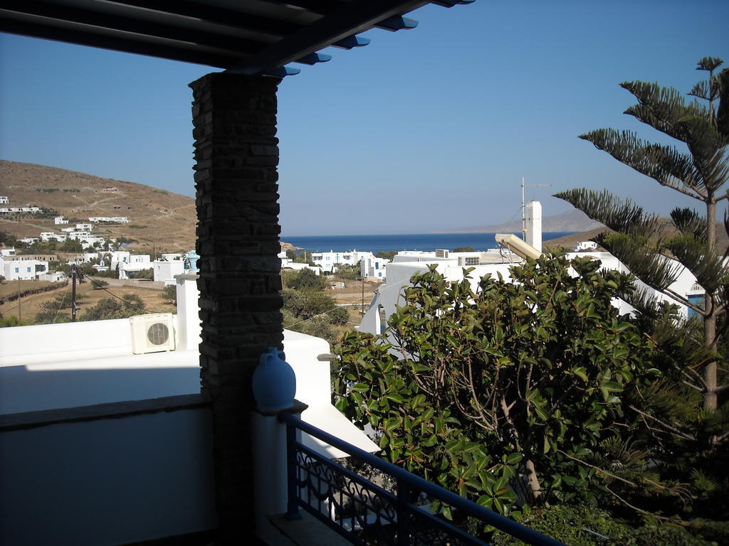 Irini Studios In Tinos Agios Ioannis  Bagian luar foto